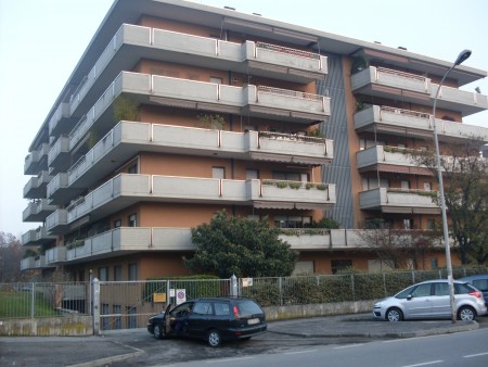 3 LOCALI PESCHIERA B. - BETTOLA
